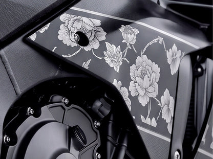 Dark Florale Lines